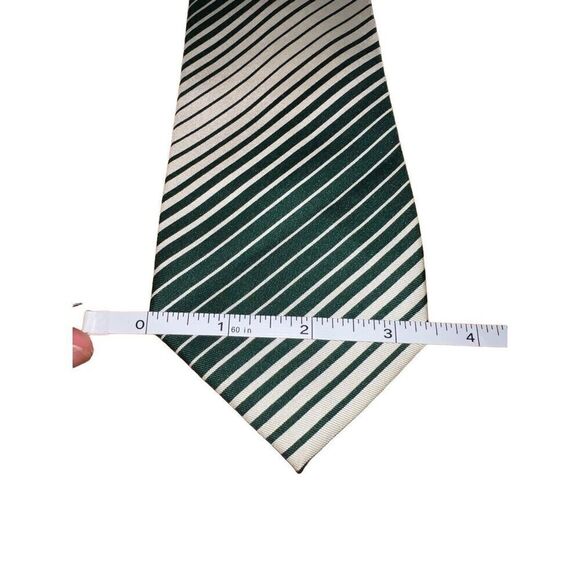 Turnbull & Asser Racing Green & Off White 100% Handmade Neck Tie - Picture 2 of 5